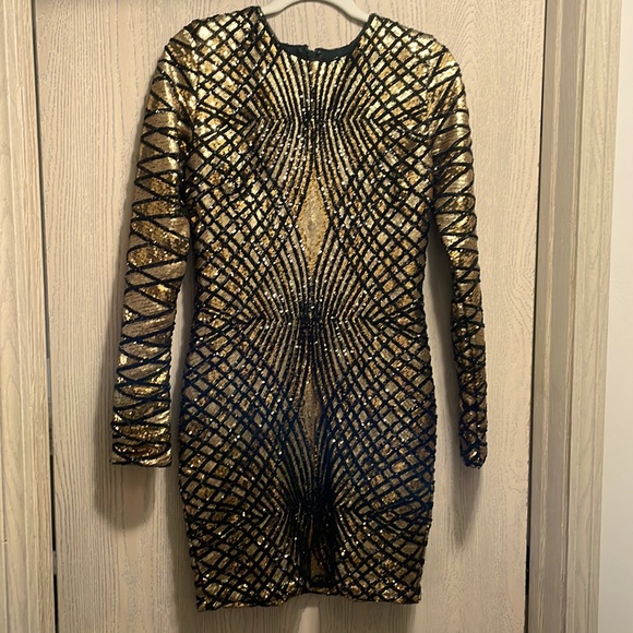 LULU’S | Truth Or Dare Sequin Dress Size Medium - Picture 1 of 1